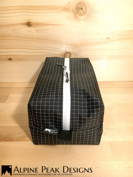 Lightweight Box Pouch, Large